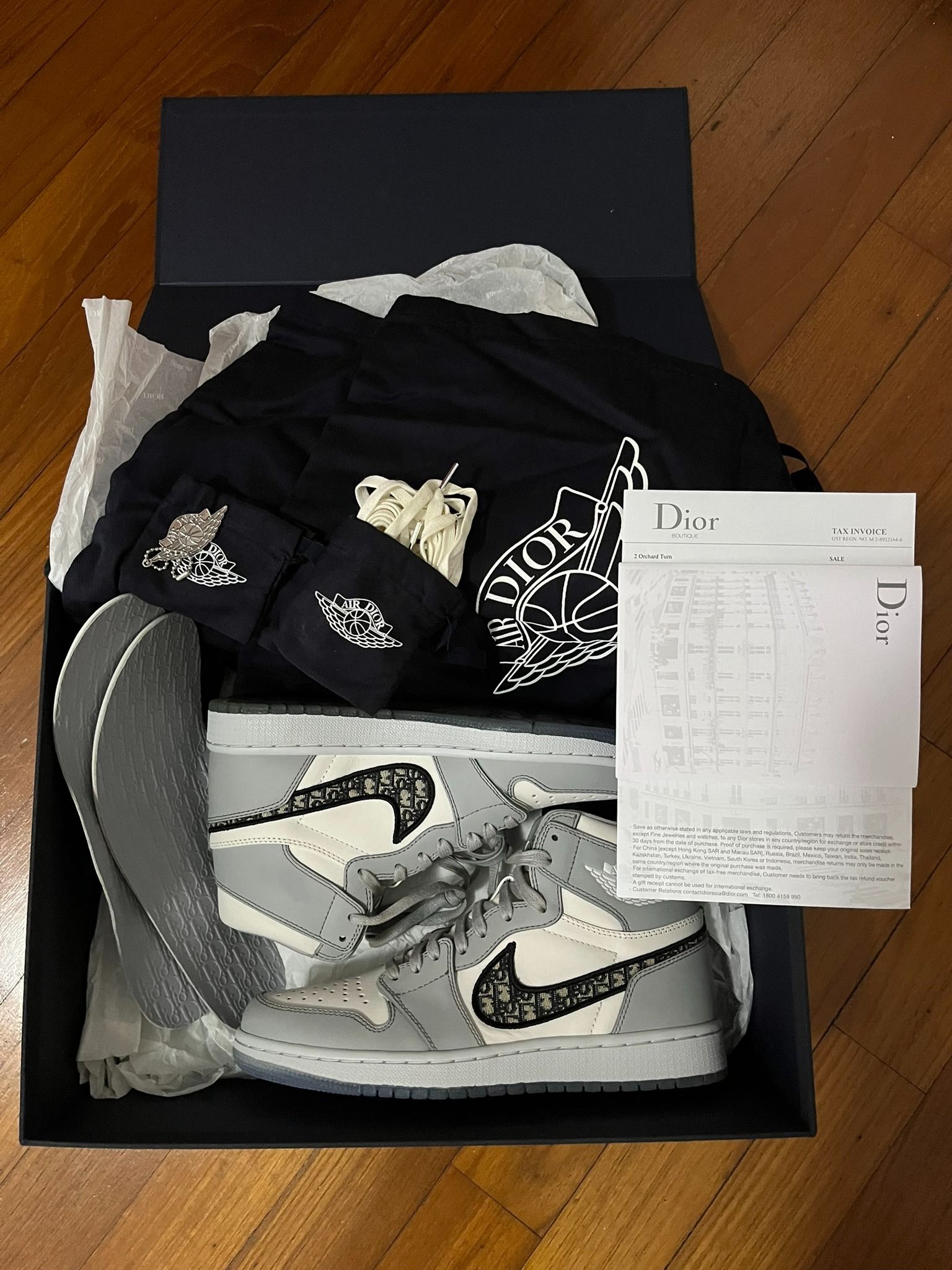 Dior x Air Jordan 1 High Men s Fashion Footwear Sneakers on Carousell