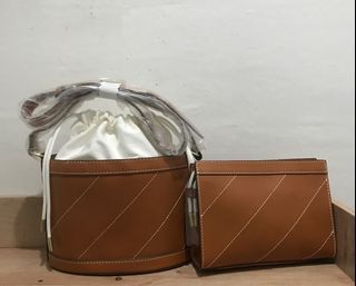 Estée Lauder Brown Drawstring Shoulder Bag with Pouch