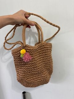 （分類：）位於 。 由 sl.leeee 提交（商品編號 1307648589，圖片 1）。簡介： 。