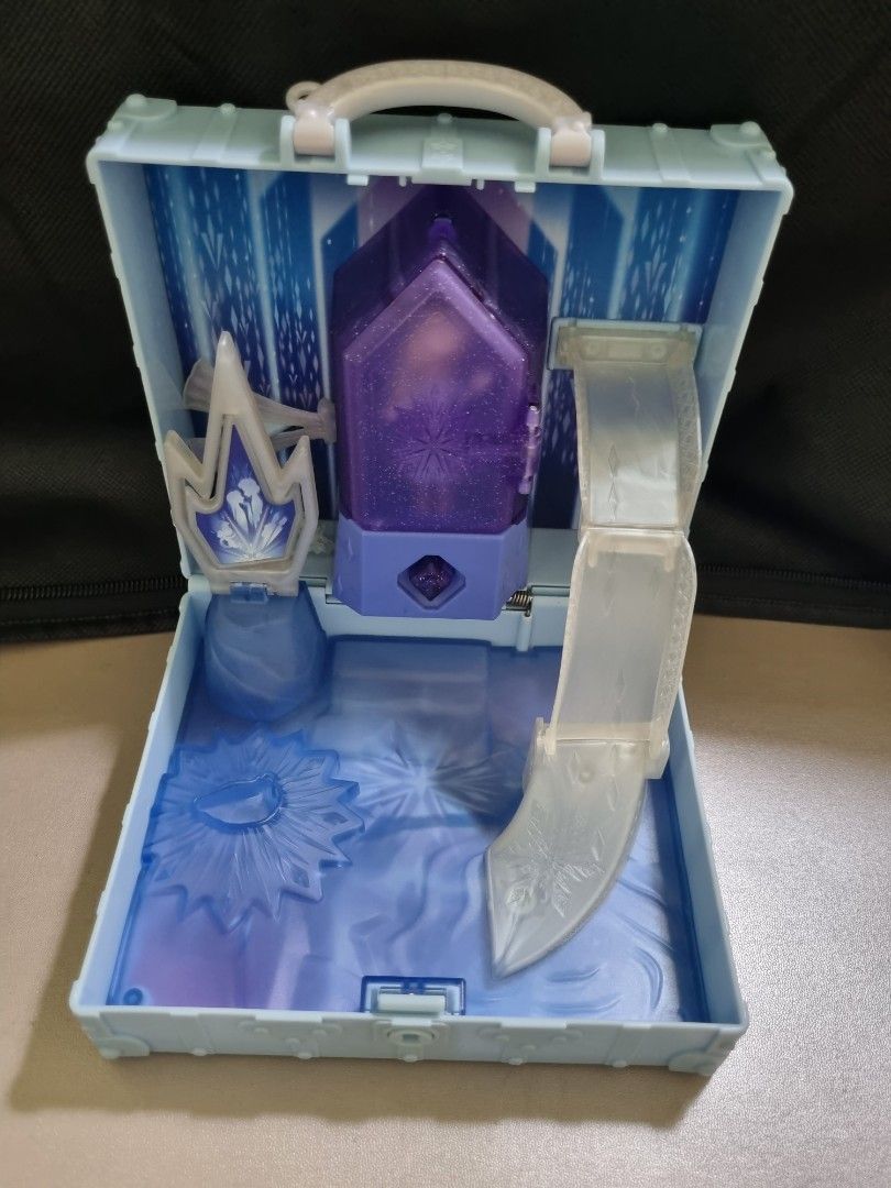 Frozen elsa doll house folding rotating (Category: Kids Toys) located in Quezon City. Submitted by jtarb (Listing ID 1307593155, Image 3). Description: items are in Diliman, Quezon City as is, where is buyer to arrange for/book shipping and shoulder shipping fee decluttering because kids have outgrown toys gcash payment No sh0pee checkout.
