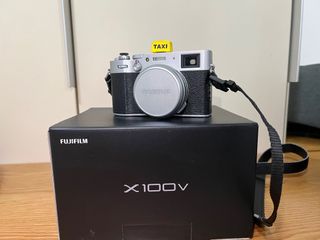 (Category: ) located in . Submitted by xioabaozi (Listing ID 1307645369, Image 1). Description: .