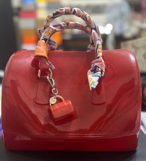 (Category: ) located in . Submitted by bragmybags (Listing ID 1307664606, Image 1). Description: .
