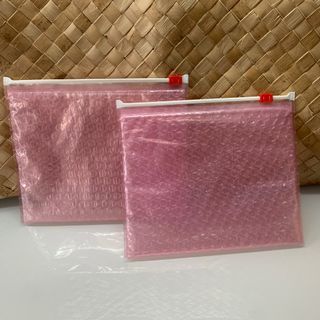 Glossier Pink Bubble Pouch Packaging