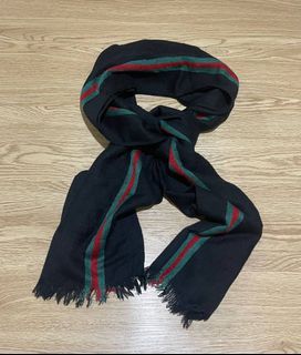 Gucci monogram wool scarf