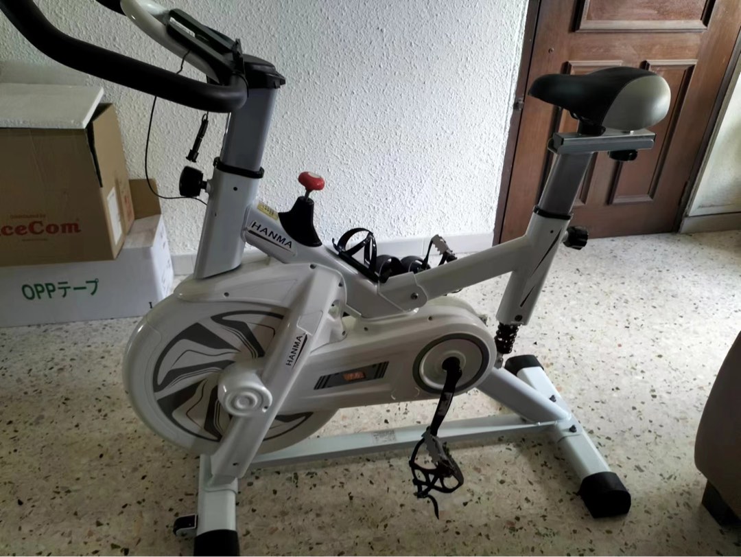 Hanma Exercise Bike Sports Equipment Exercise Fitness Cardio Fitness Machines on Carousell