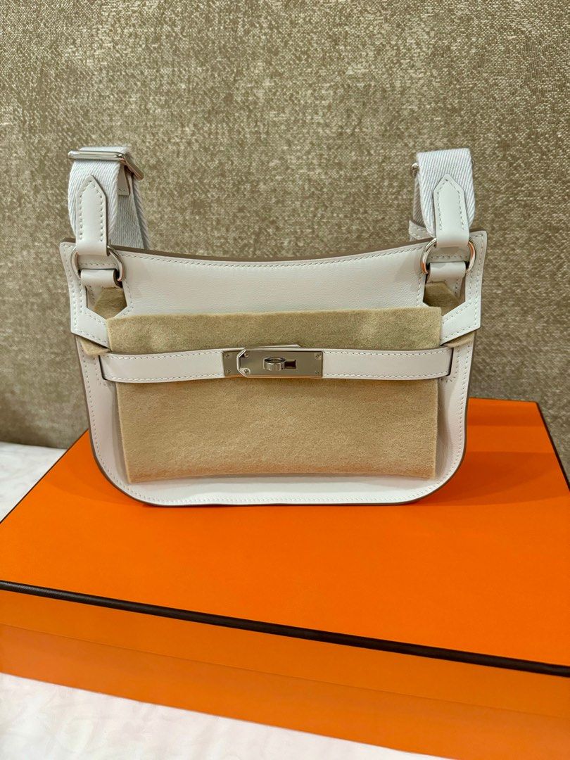 Hermes Mini Jypsiere (Category: Luxury Bags & Wallets) located in Quezon City. Submitted by thecollectiblecorner (Listing ID 1307623903, Image 2). Description: Hermes Mini Jypsiere Brand New Gris Pale PHW Crossbody/shoulder bag COMPLETE WITH RECEIPT Stickers still included RFS: not using it.
