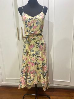 H&M Divided floral tank top and skirt