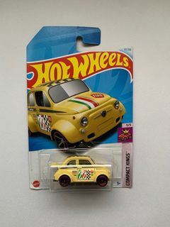 Hot Wheels 60S Fiat 500D Modificado (Folded Card)