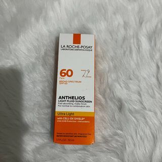 La Roche Posay Anthelios Sunscreen, Ultra-Light Fluid Face Sunscreen, Oxybenzone-Free Sunscreen Lotion - SPF 60