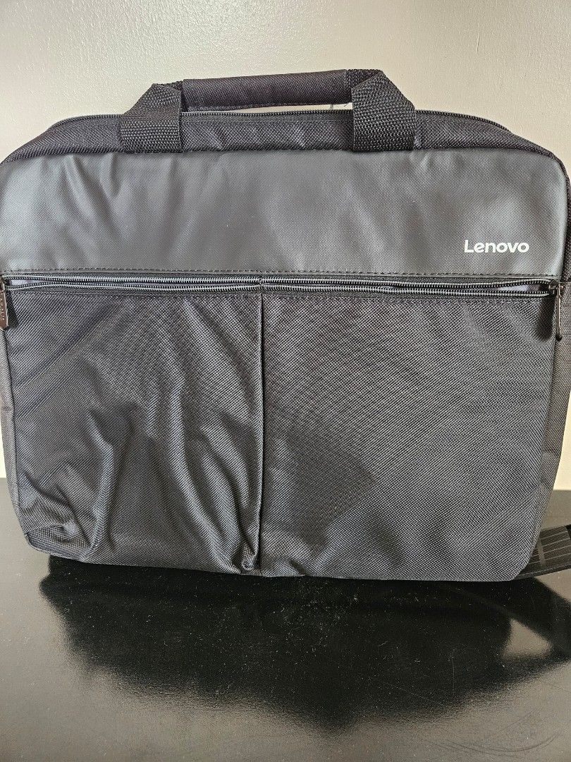 Lenovo Laptop Bag (Category: Laptop Bags & Sleeves) located in Las Pinas. Submitted by bellaprima888 (Listing ID 1307595203, Image 1). Description: Original Lenovo Laptop Bag Brand new. 15.6.