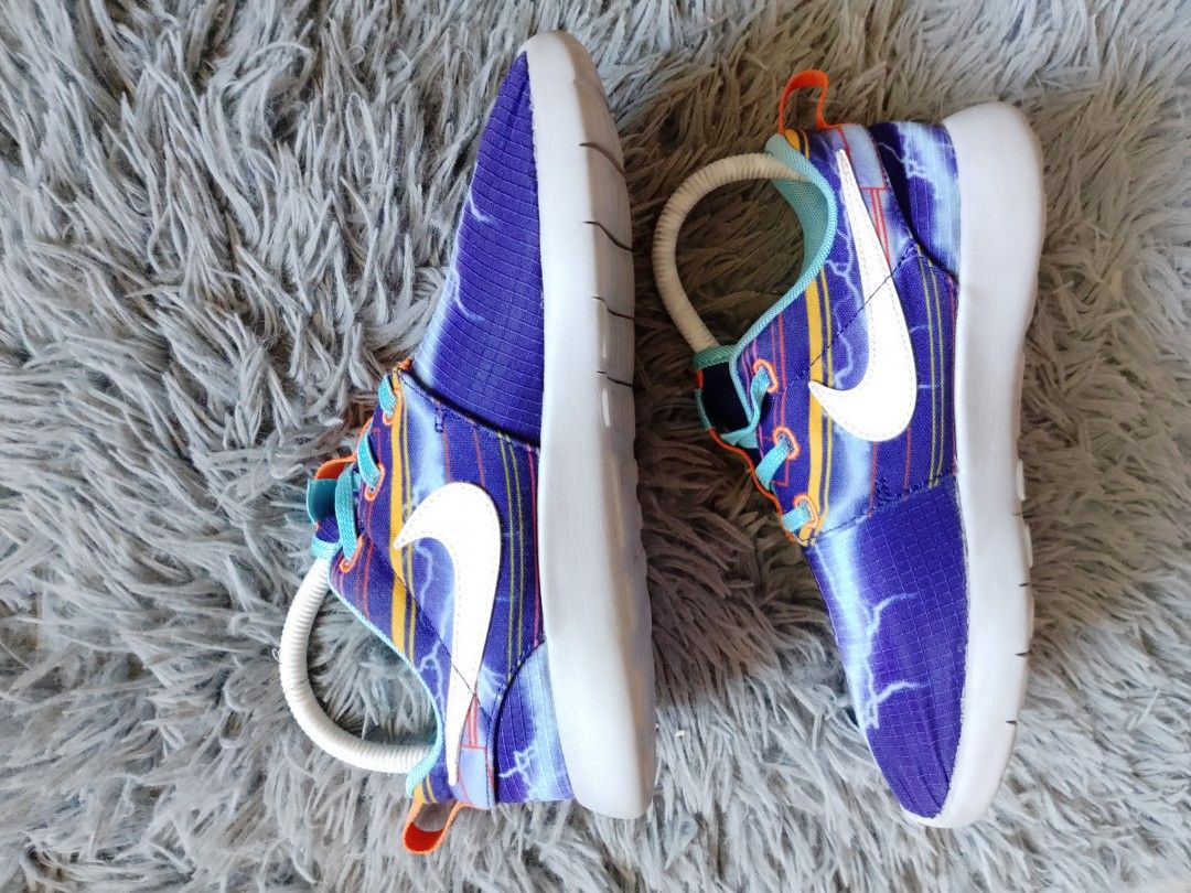 SALE Nike Roshe One Print Blue White Orange size 35 insole 220 made in Vietnam
