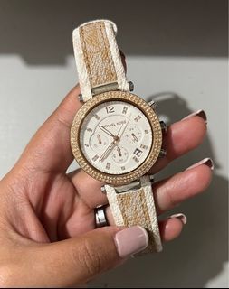 Original Michael Kors Chronograph women’s watch (MK6950)