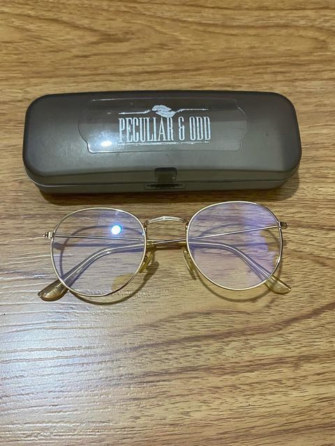 Peculiar& Odd Anti-Radiation glasses (Category: Sunglasses & Eyewear) located in Binan City. Submitted by raiii_ (Listing ID 1307669459, Image 1). Description: used once only.