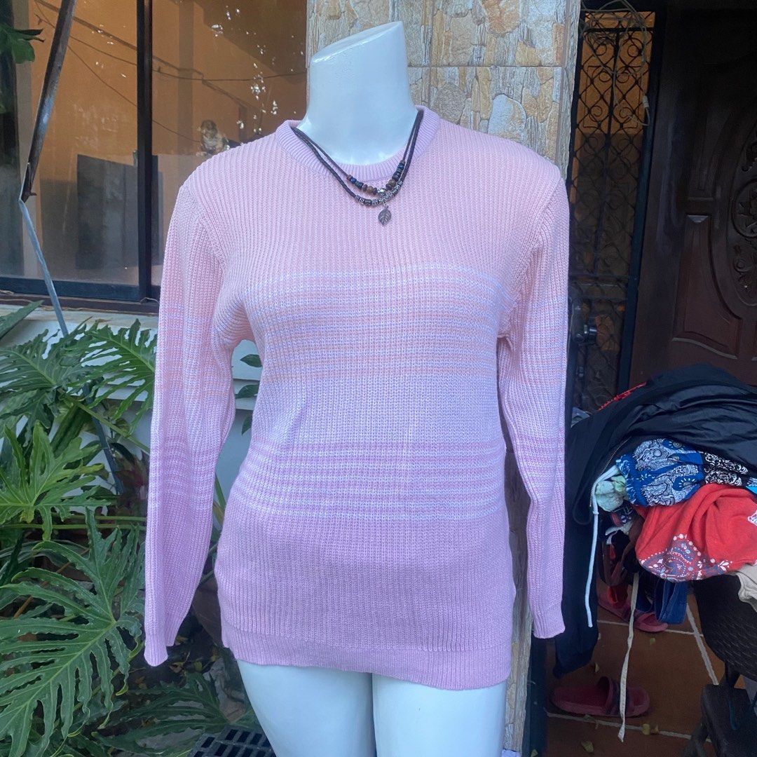 Penshoppe Pink Striped Knitted Sweater (Category: Coats, Jackets and Outerwear) located in Davao. Submitted by lilsoulflower (Listing ID 1307699581, Image 1). Description: 🌸 penshoppe pink knitted sweater 🍄 (never used & bought at ₱1k) 🍃 L on tag (freesize) 🧿 mine at ₱500 .