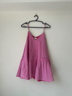 (Category: ) located in . Submitted by stelclearcloset (Listing ID 1307592584, Image 1). Description: .