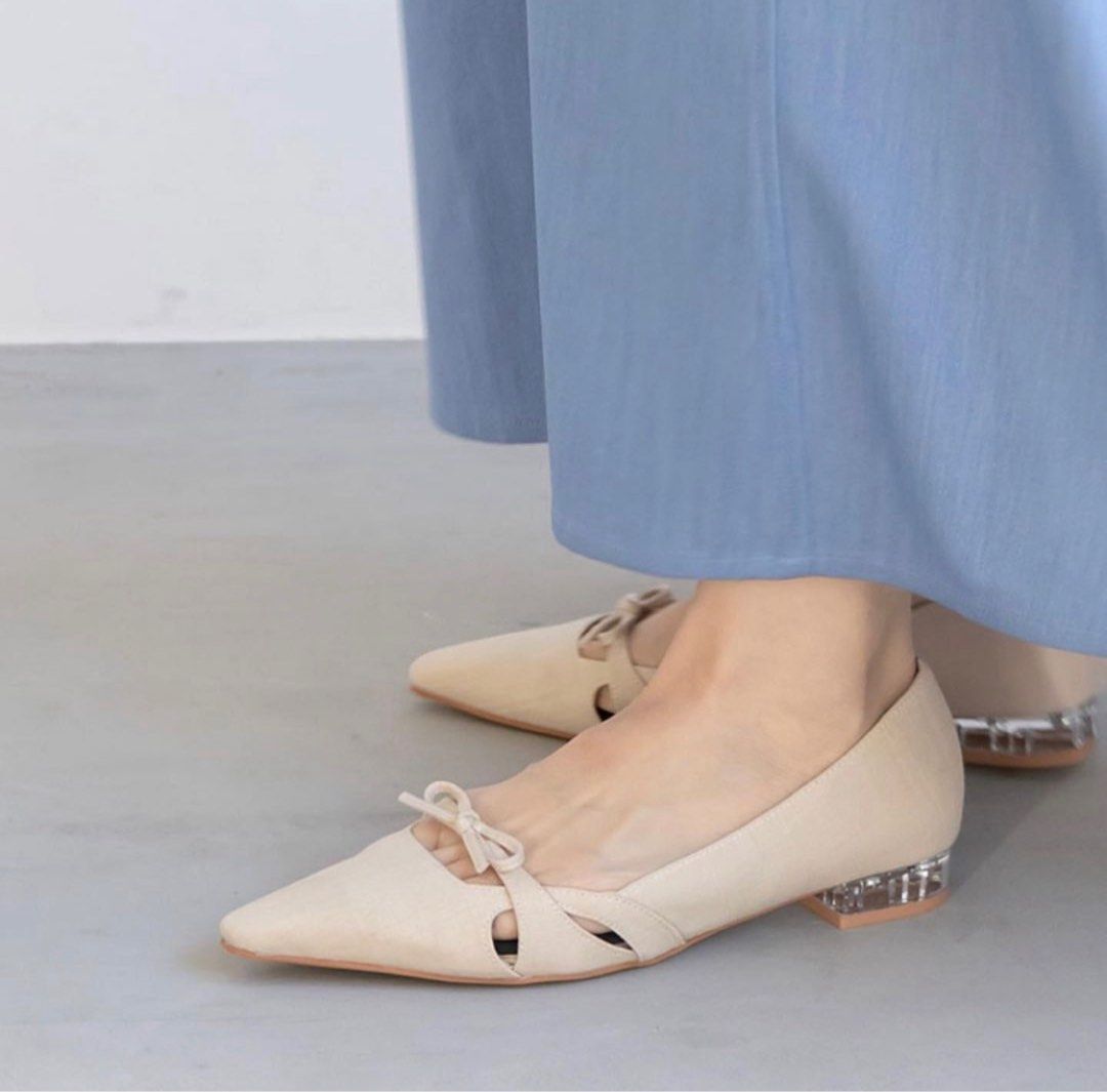 Randa flats (Category: Flats & Sandals) located in Quezon City. Submitted by bcbiteshop (Listing ID 1307637006, Image 1). Description: Randa flats in Ivory with box and original packaging Purchased from Japan Very comfortable Size - 23.5cm RFS - not my style.