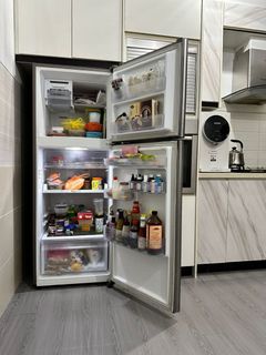 (Category: ) located in . Submitted by dssdn (Listing ID 1307606418, Image 1). Description: .