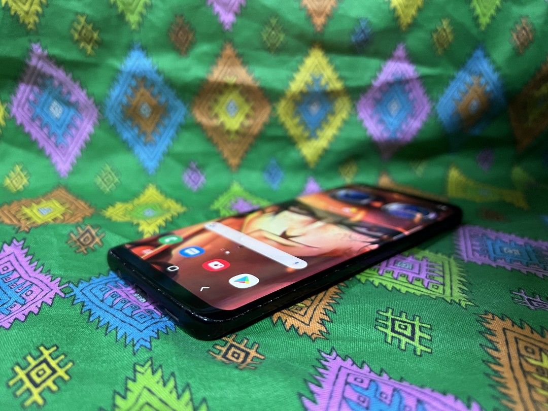 SAMSUNG s9 (Category: Samsung) located in Quezon City. Submitted by mubrogadgets (Listing ID 1307695250, Image 3). Description: SUMMER SUPER SALE!!!🏖🏖☀️☀️ 🔥🔥🆕️SAMSUNG S9 ❤️❤️ 4000₱only pm me now to avail the summer promo may slight amoled burn na no history of repair or issue ➡️Super linaw ng both camera • 64GB | 4GB • NTC • Inclusion: Replacement Charger • 3 days Store Warranty Exynos 9810 ➡️DIRECT 2ND HAND SUPPLIER. ➡️Wholesale/Reseller Pr