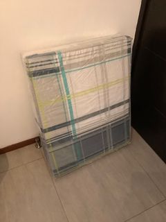 （分類：）位於 。 由 chennster 提交（商品編號 1307601091，圖片 1）。簡介： 。
