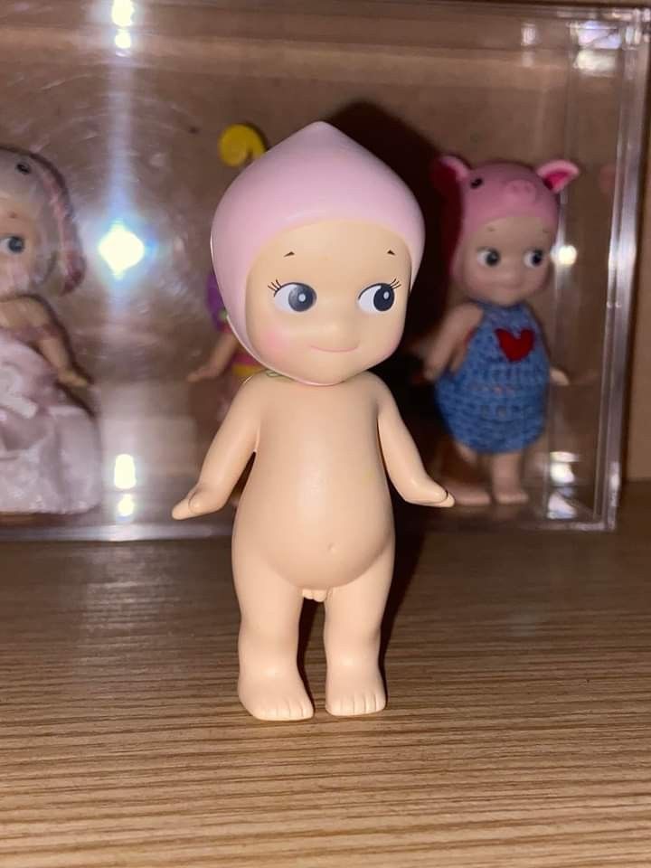 Sonny angel peach tingi (Category: Designer & Blind Box Toys) located in Bulacan. Submitted by bukoshake (Listing ID 1307643086, Image 1). Description: Wts / Lfb Peach tingin- 500 -X sensi -without bnf Loc: Malolos, Bulacan Gcash / ggx, jnt or meetup.