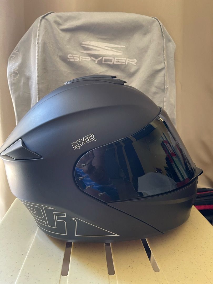 Spyder Rover Modular with free clear visor, Motorbikes, Motorbike Parts ...