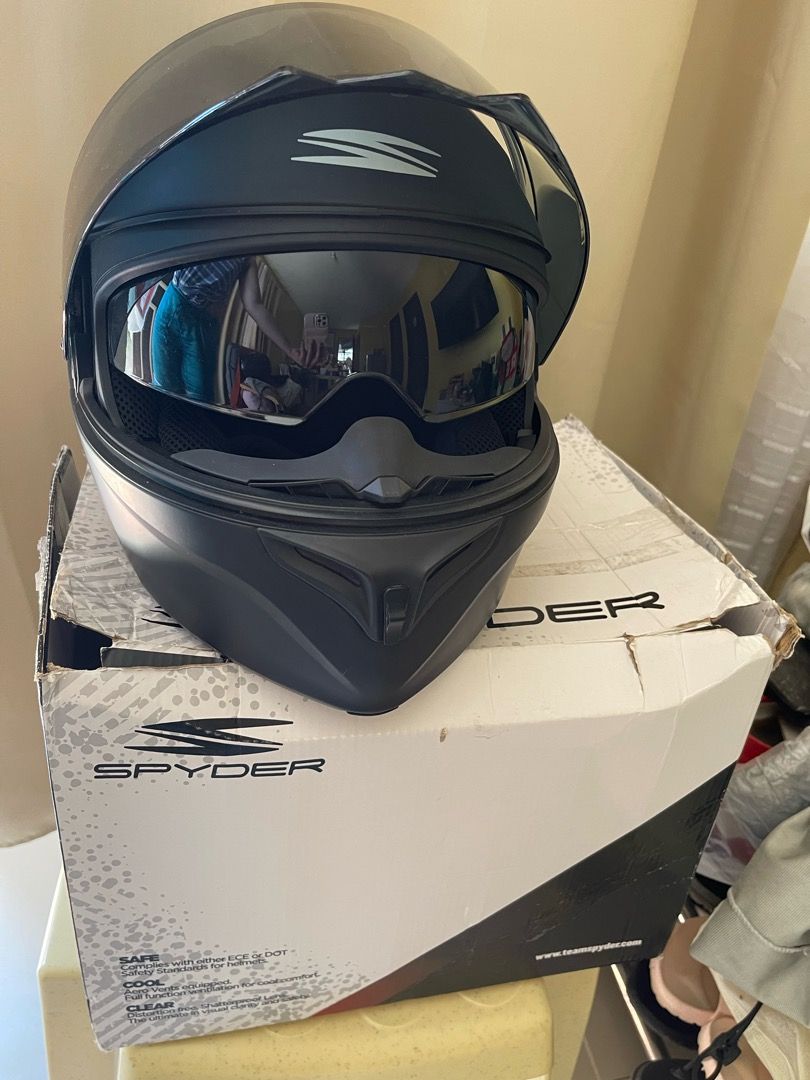 Spyder Rover Modular with free clear visor, Motorbikes, Motorbike Parts ...