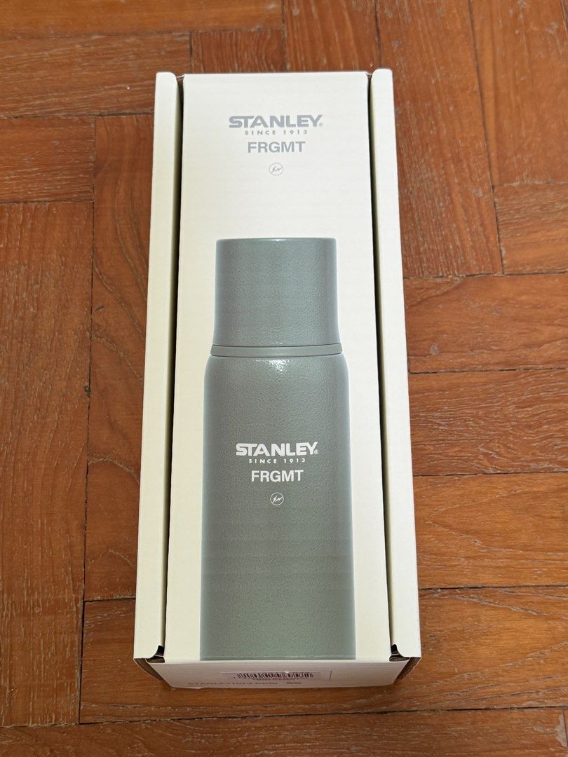 Stanley x Frgmt 0.5L Vacumm Flask Bottle (Category: Water Bottles & Tumblers) located in Singapore. Submitted by therealjf (Listing ID 1307752915, Image 1). Description: Stanley brand collaboration with Fragment Clean Olive Green colorway and limited.
