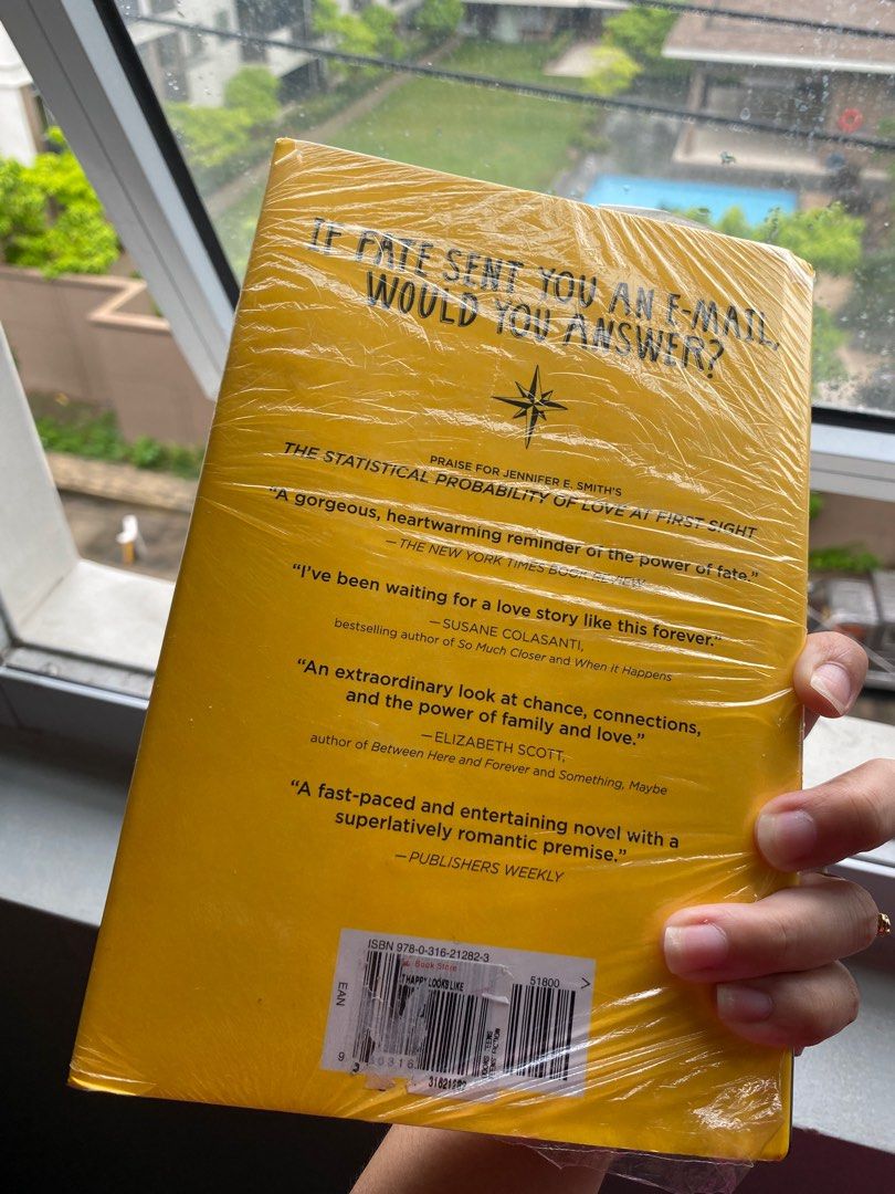 This is what happy looks like book (Category: Storybooks) located in Cainta. Submitted by vinadeclutters (Listing ID 1307650963, Image 3). Description: Like new, with cover.