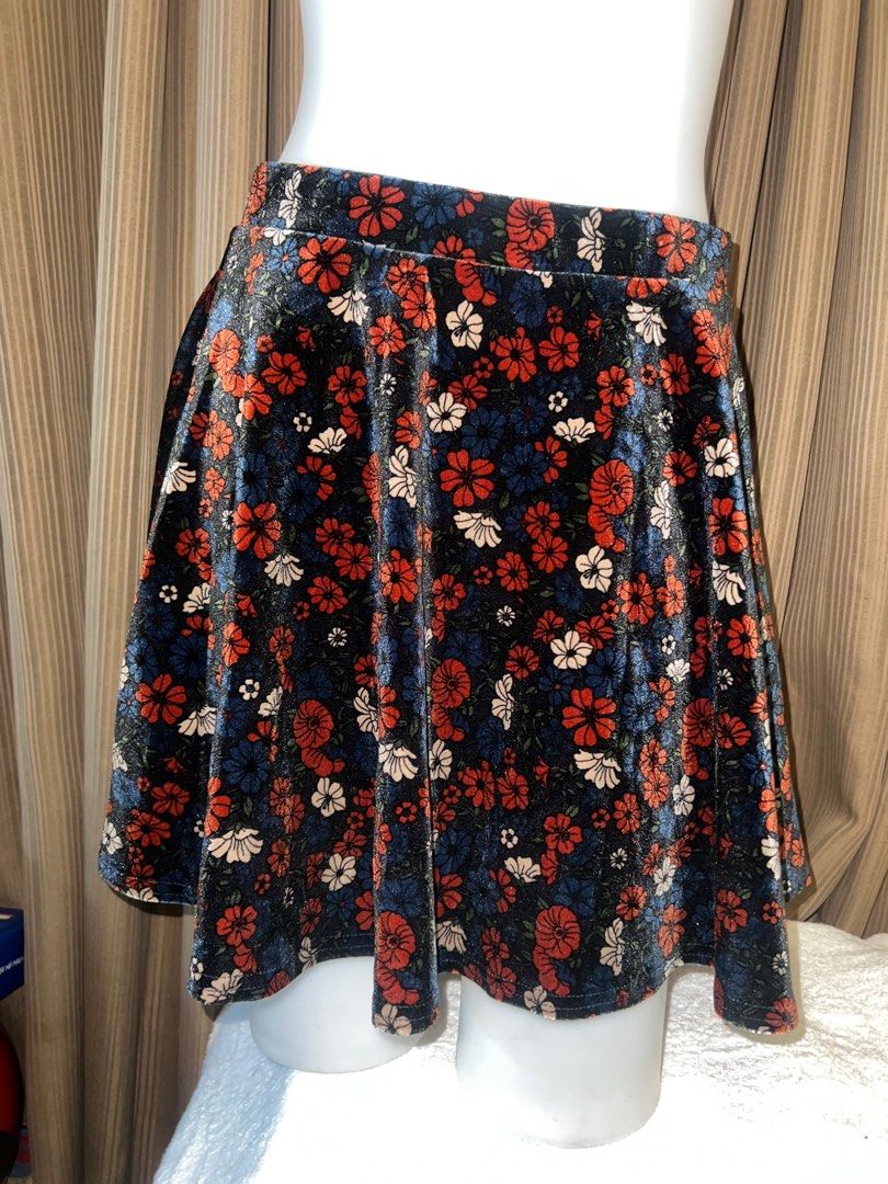 Topshop floral skirt outlet