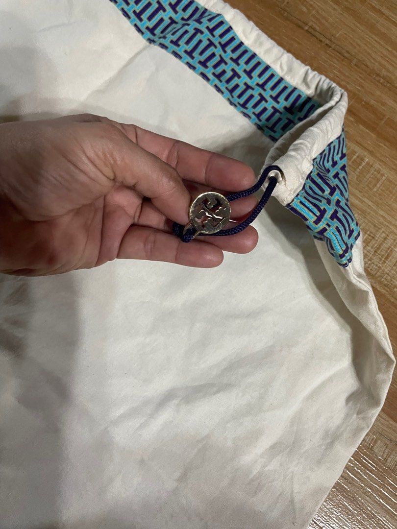 Tory burch dust bag top