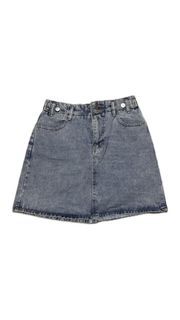 Two-button Light Washed Denim Skirt