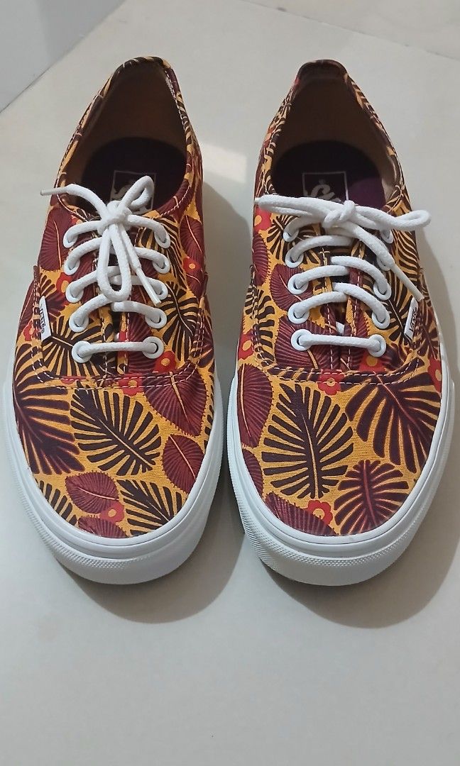 Vans gateway cubao top