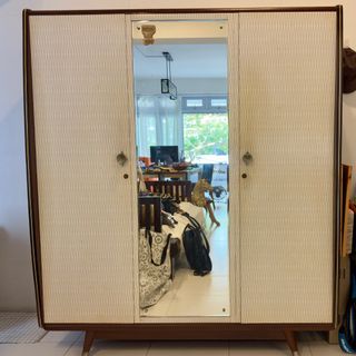 (Category: ) located in . Submitted by marcnair (Listing ID 1307608281, Image 1). Description: .