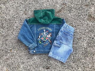 (Category: ) located in . Submitted by ivothrift_ (Listing ID 1307683823, Image 1). Description: .