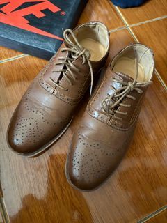W Brown Leather Shoes