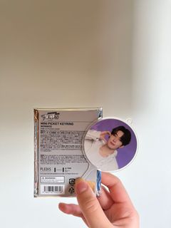 （分類：）位於 。 由 weeheexx 提交（商品編號 1307656792，圖片 1）。簡介： 。