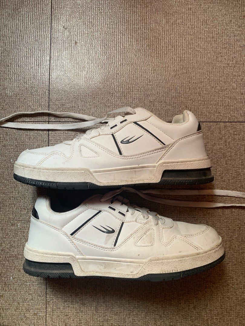 World balance shoes with lights cheap
