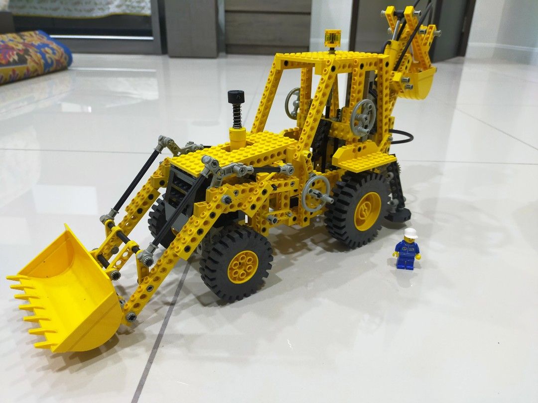WTS Retired 1989 Lego Technic 8862 Backhoe