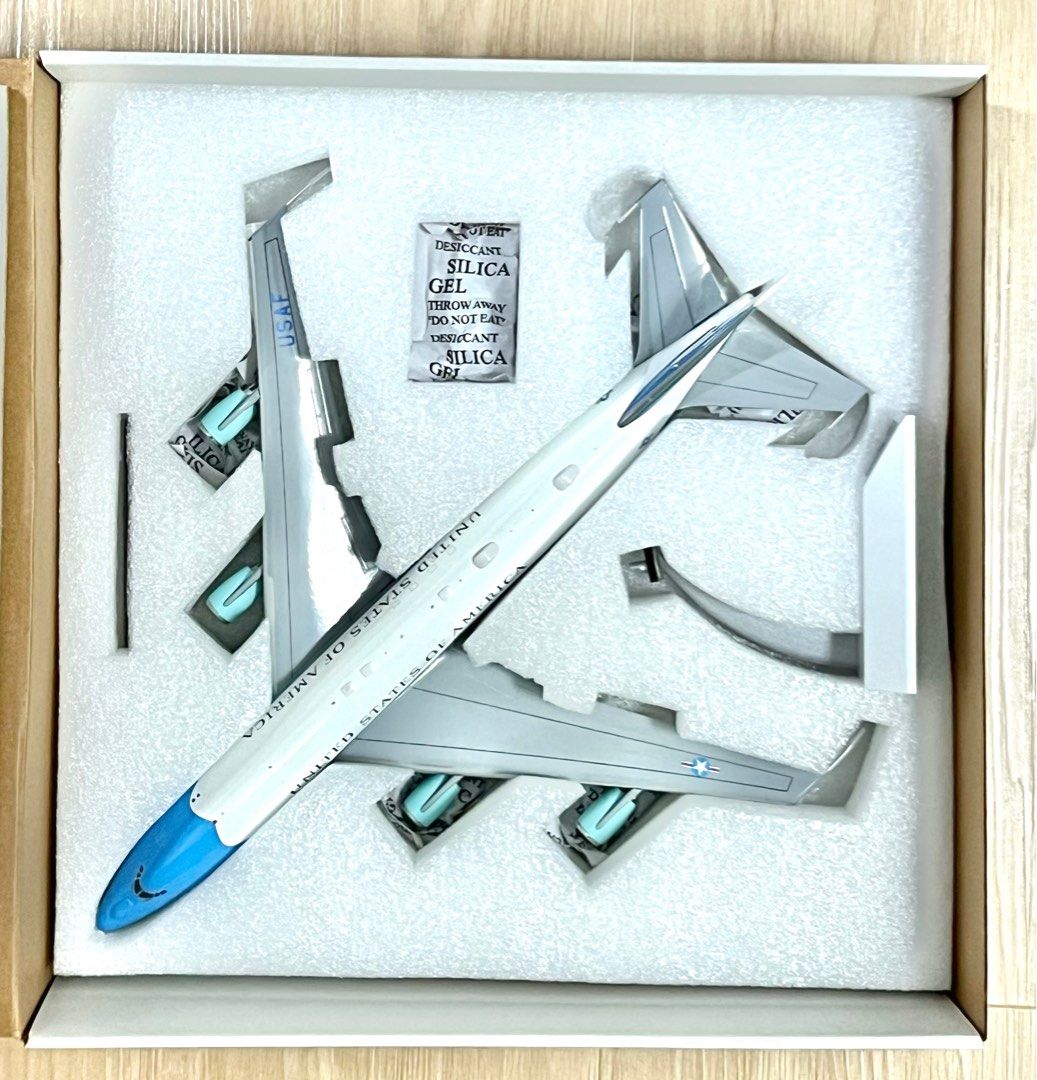 inflight 200 air force one