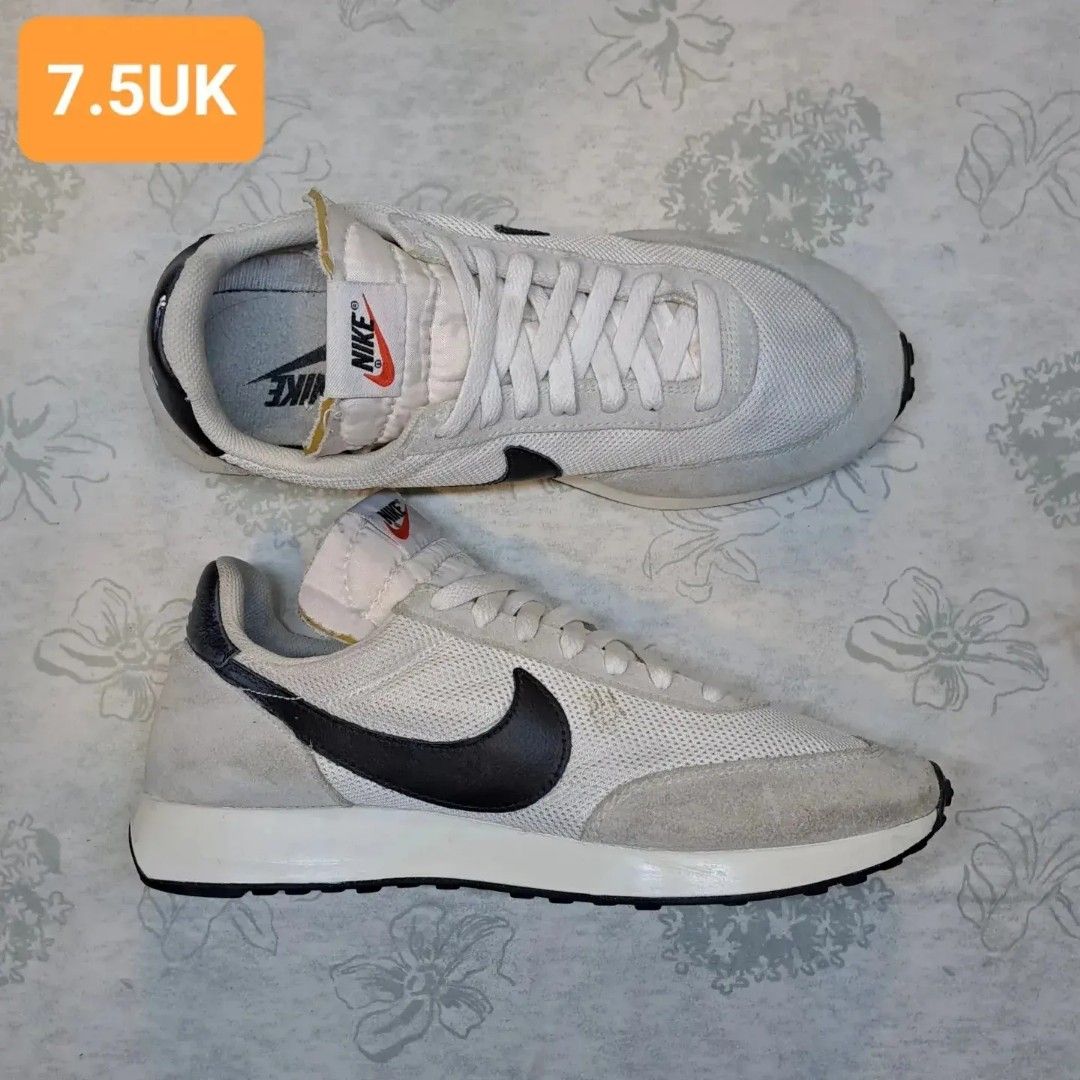 nike tailwind 74