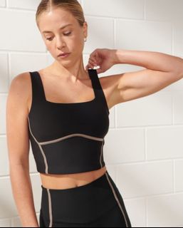 (Category: ) located in . Submitted by shopinstocksss (Listing ID 1307846390, Image 1). Description: .