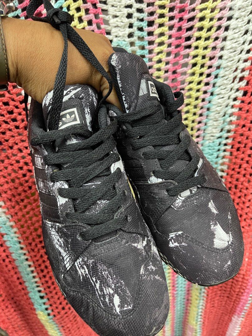 adidas zx 710 graphic