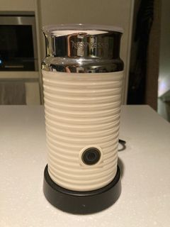 （分類：）位於 。 由 sellemelle 提交（商品編號 1307873486，圖片 1）。簡介： 。