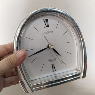 Affordable Seiko Chiffonage Mantle Clock for only php 130 😍👌