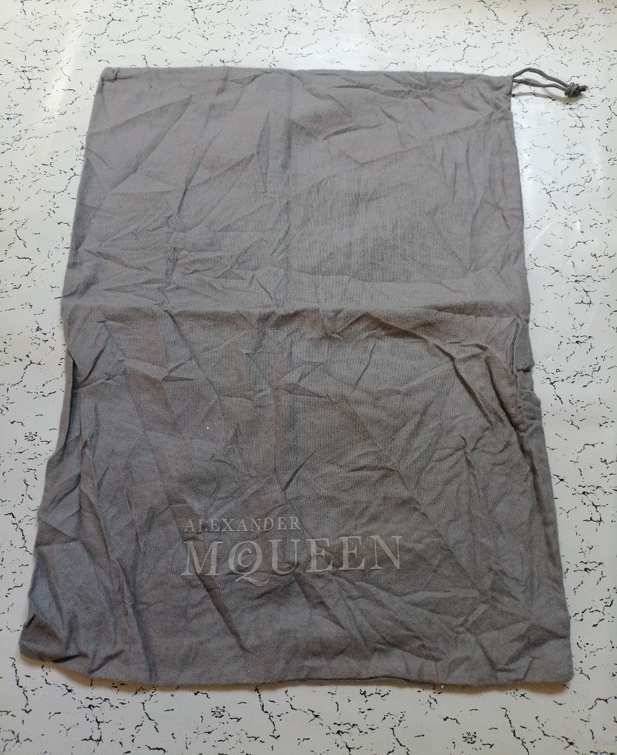 Dust bag alexander mcqueen online