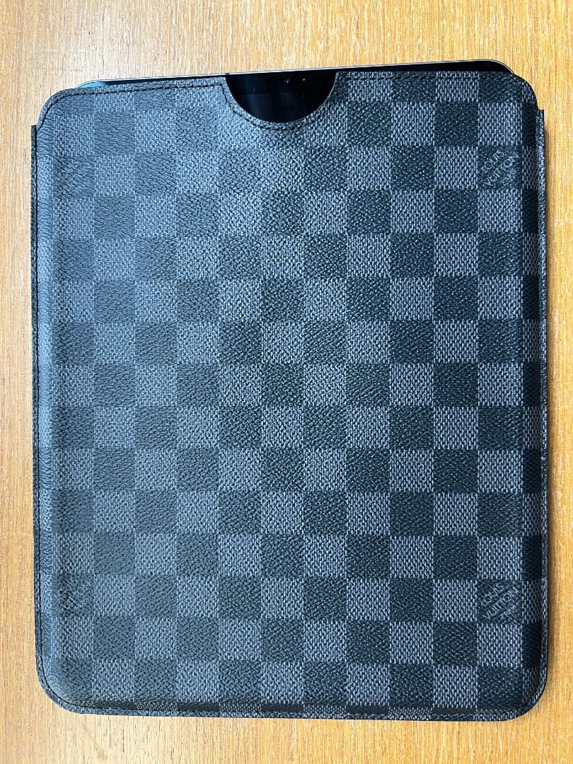 Louis vuitton ipad pro 11 inch case deals