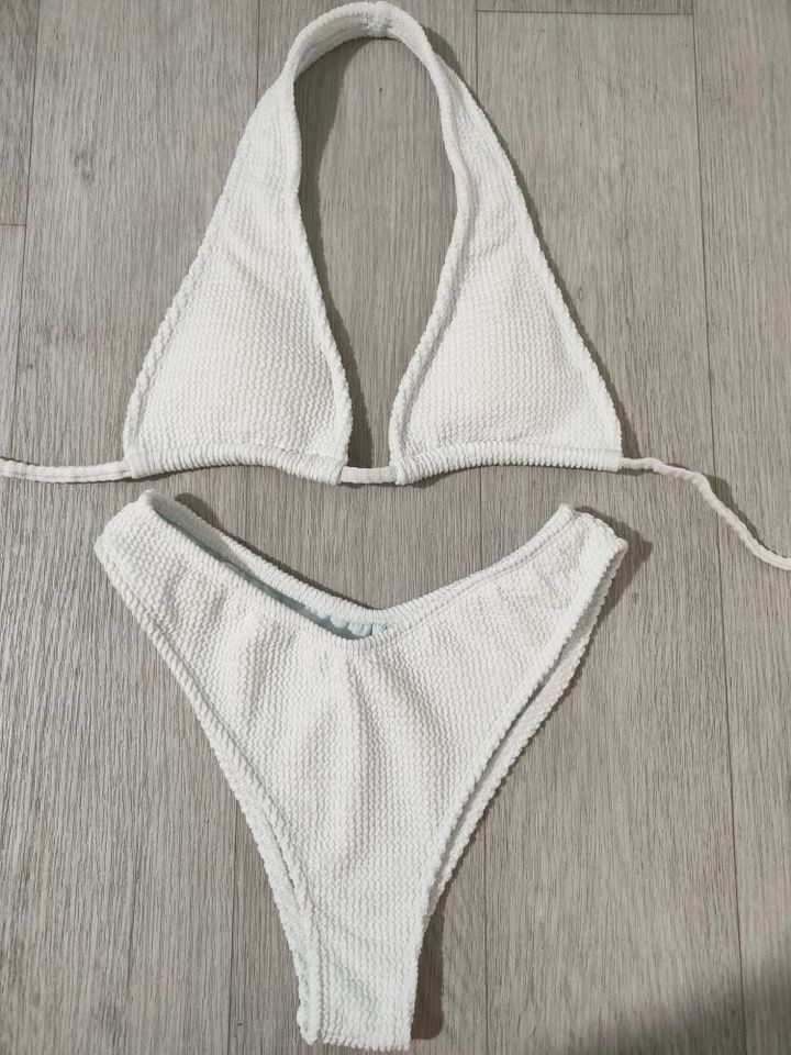 White Beach Dress & Bikini Set (Category: Dresses) located in Manila. Submitted by prebydb (Listing ID 1307792413, Image 3). Description: Beach Knit Dress & Sew Local Bikini in Maria x Darcy (Medium) - dress is in size small! pinterest dress - bikini top in size M, bottom is a mid-high darcy in size M! (coverage is cheekier) - premium crinkled textured fabric in Sugar (color) - super super good quality! dm me for more pictures :) size reference b