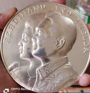 Big medal Ferdinand Marcos and Imelda marcos