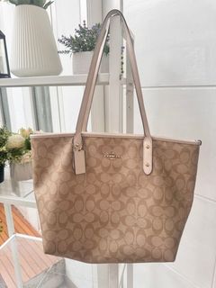 (Kategori: ) berada di . Dikirim oleh queena_store (ID iklan 1307875665, Gambar 1). Deskripsi: .