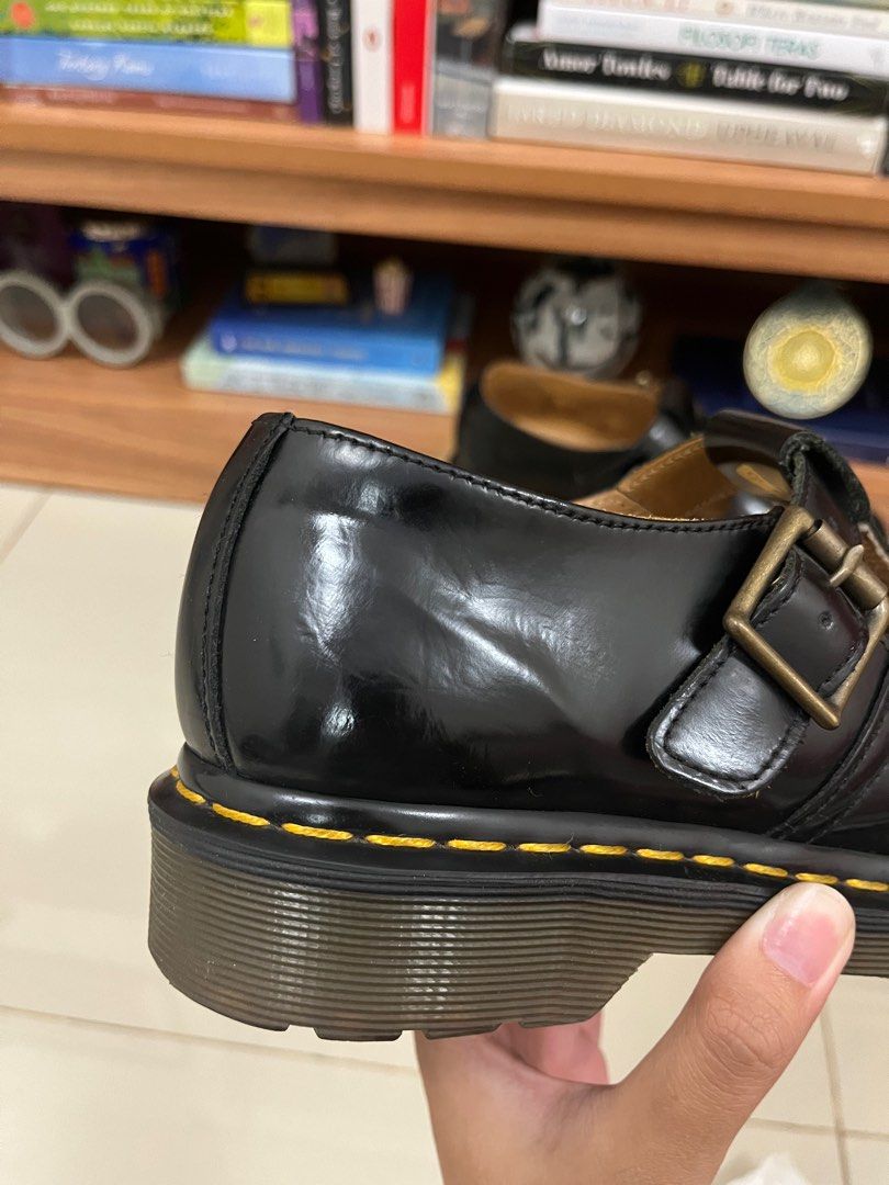 Dr Martens Polley EU 38 US 7 Fesyen Wanita Sepatu di Carousell